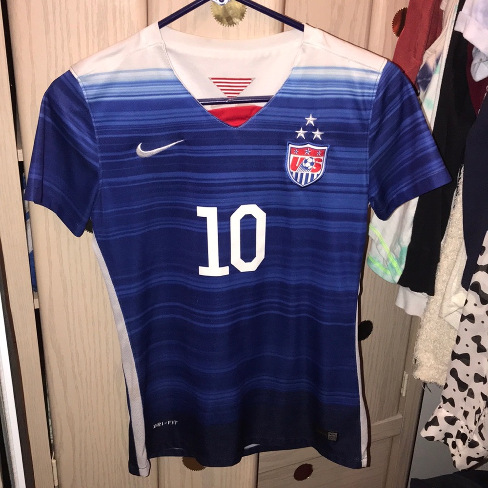 Carly Lloyd soccer jersey